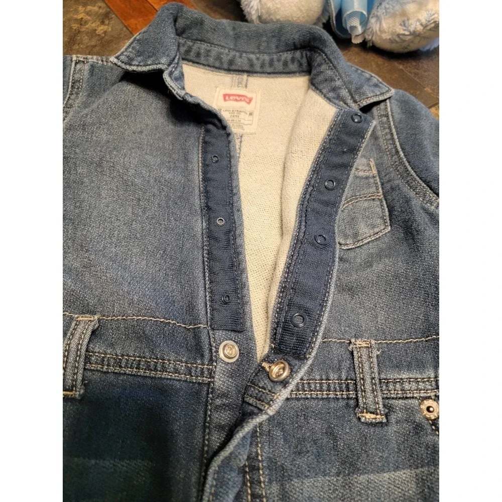 Levis this rare